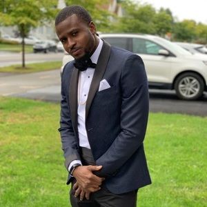 Meet your Posher, Francis